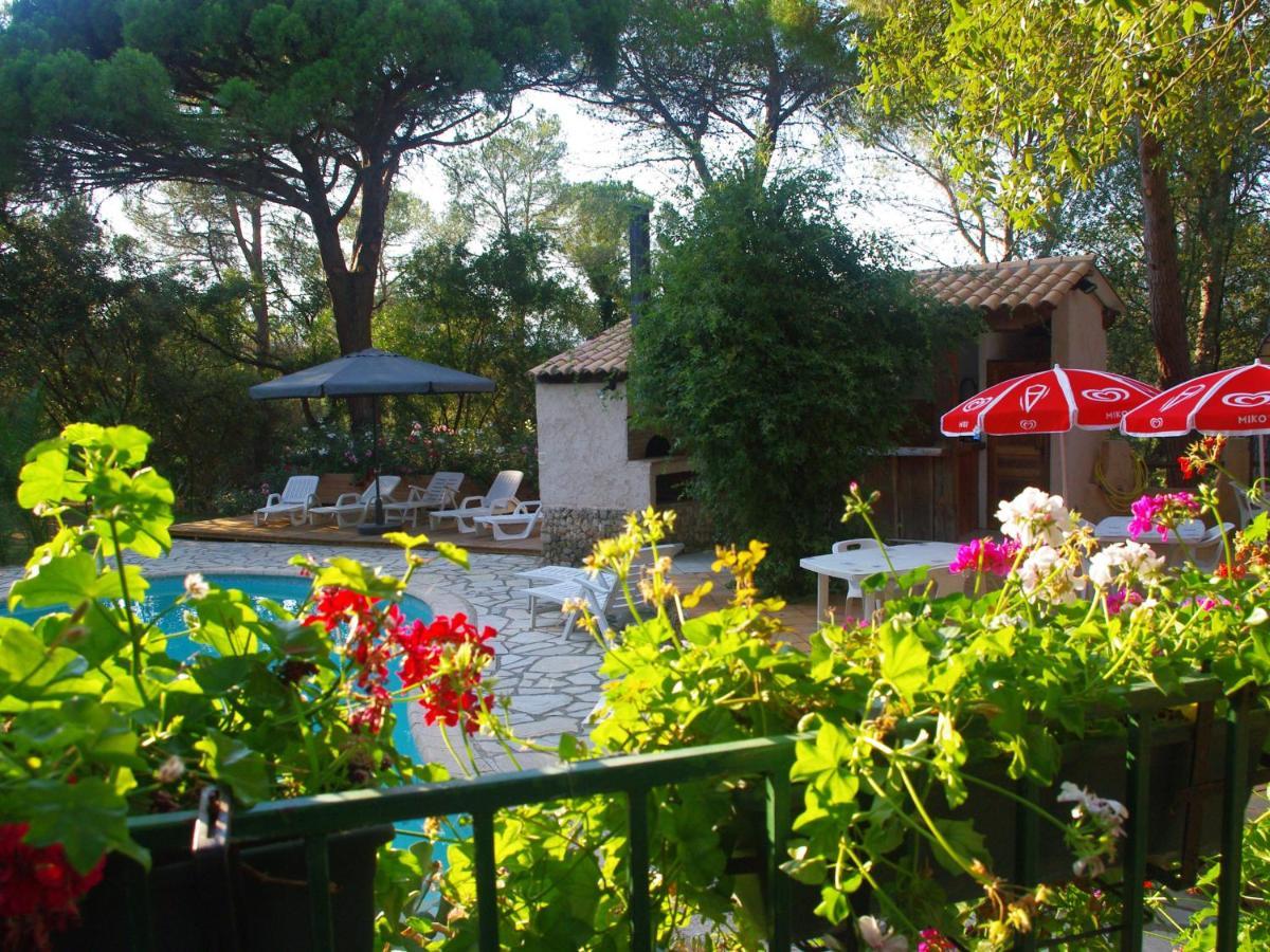 Location Villa Et Studios Roquebrune-sur Argens Luaran gambar