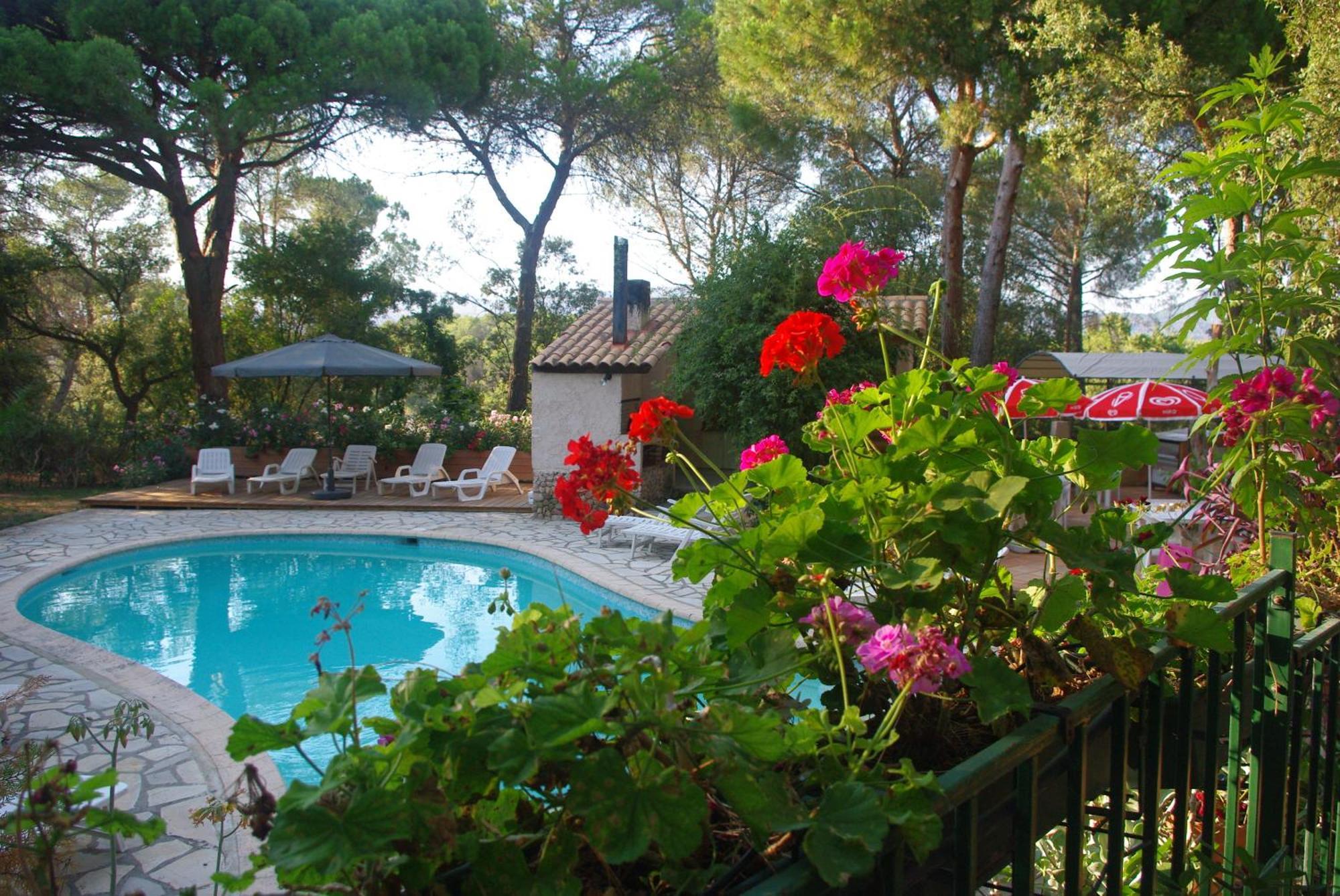 Location Villa Et Studios Roquebrune-sur Argens Luaran gambar