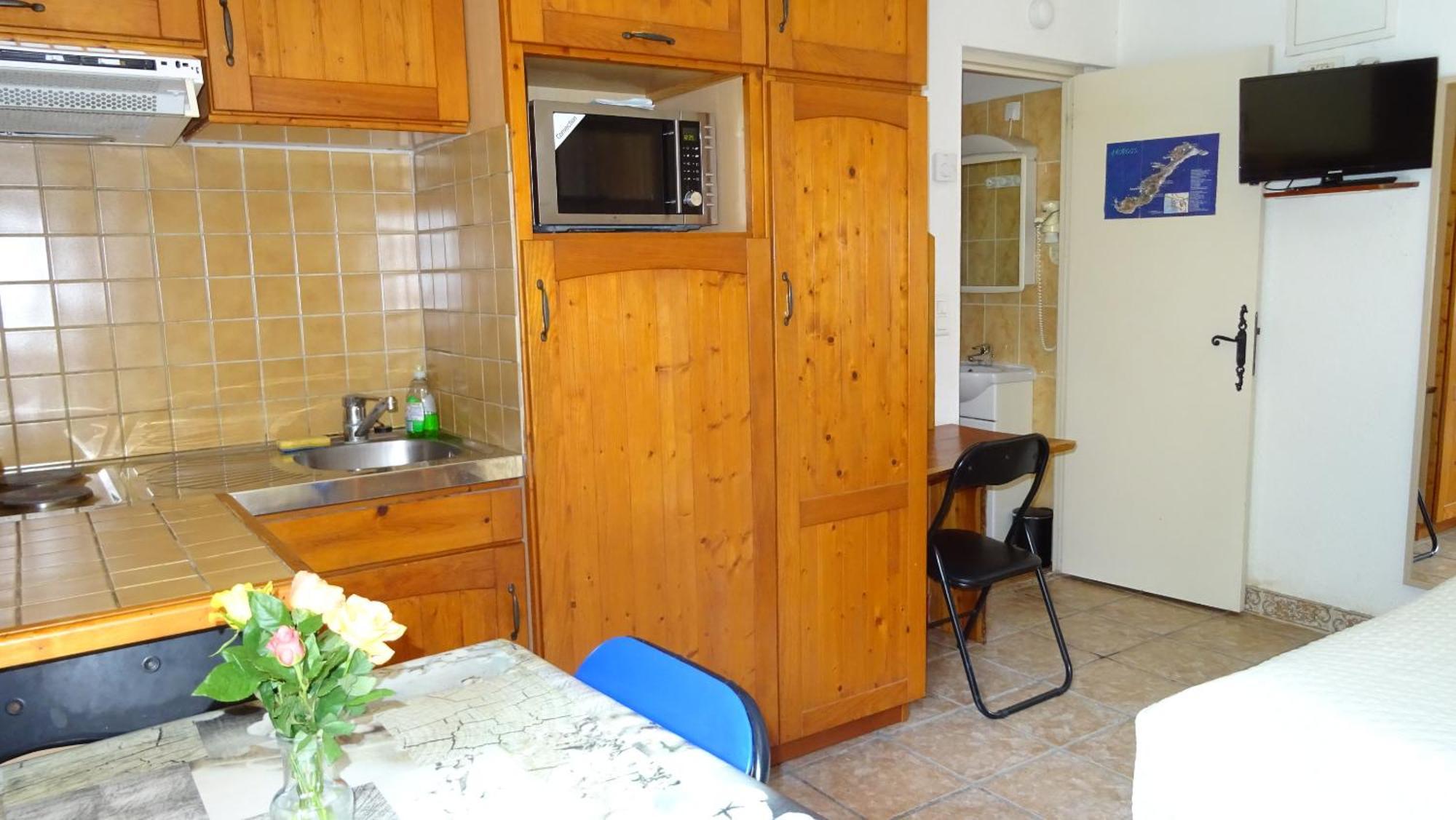 Location Villa Et Studios Roquebrune-sur Argens Luaran gambar