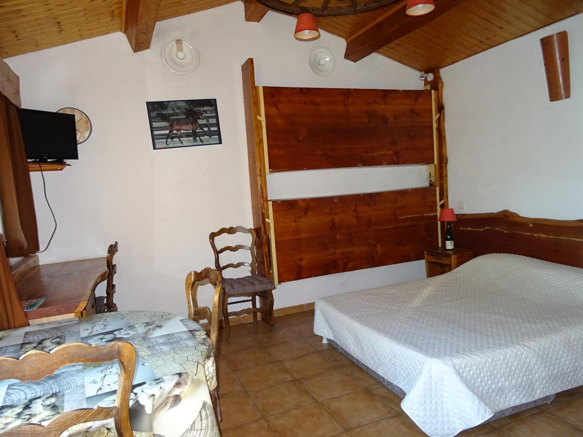 Location Villa Et Studios Roquebrune-sur Argens Luaran gambar