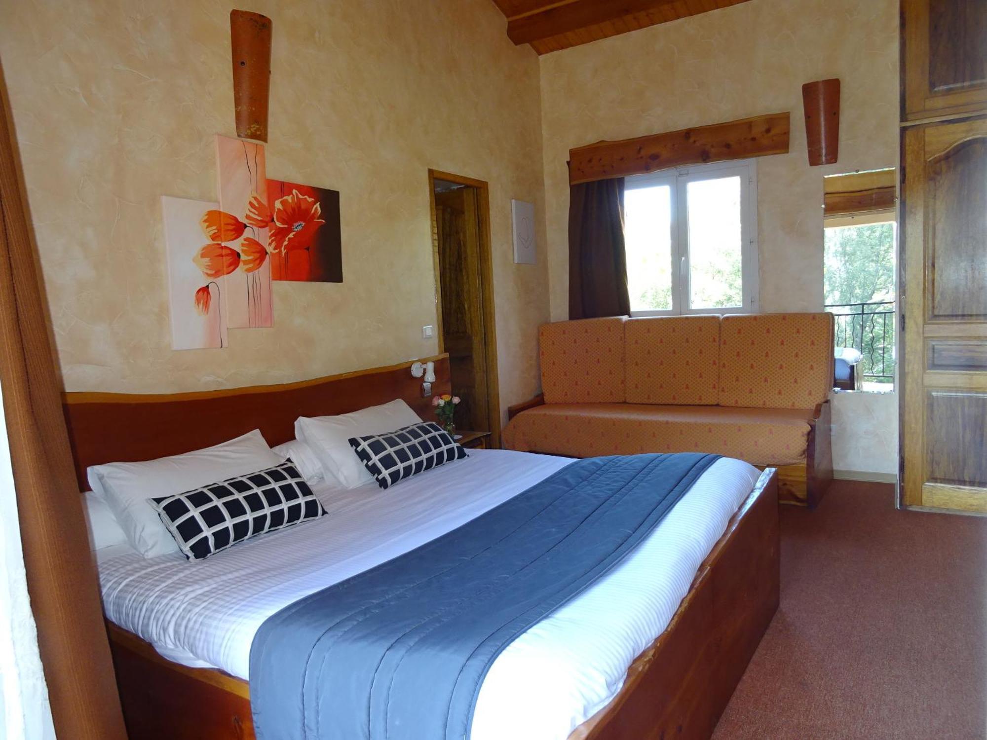 Location Villa Et Studios Roquebrune-sur Argens Luaran gambar