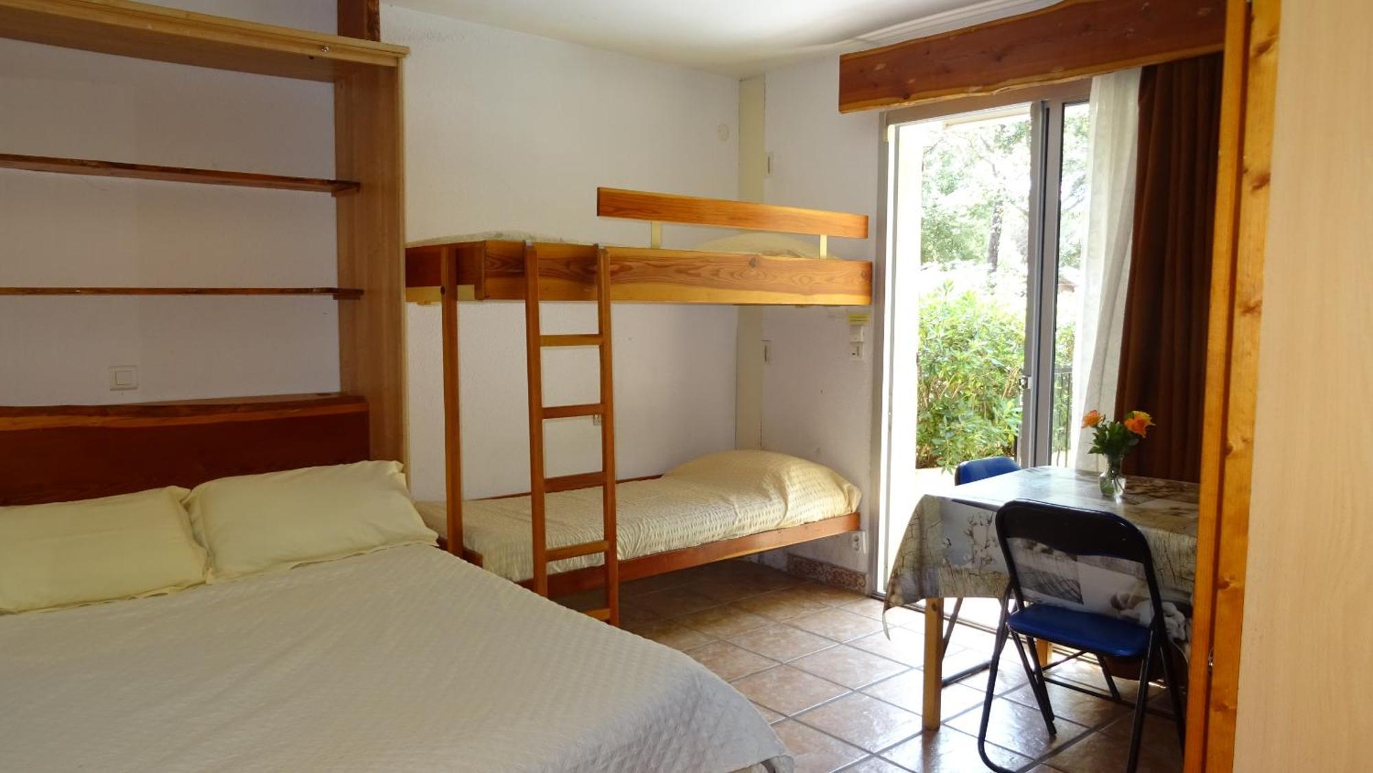 Location Villa Et Studios Roquebrune-sur Argens Luaran gambar